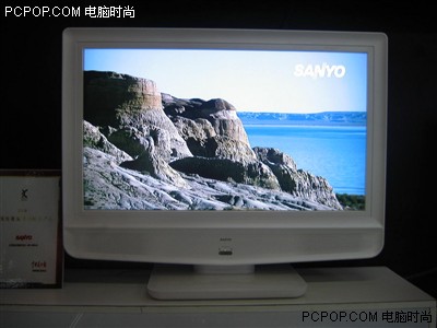 真正的“乳白”三洋室內(nèi)裝飾電視賞析