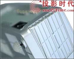 奧圖碼(OPTOMA)HD72投影機(jī)外觀和配件