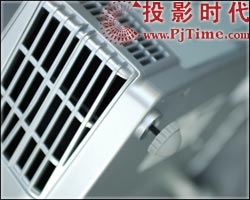 奧圖碼(OPTOMA)HD72投影機(jī)外觀和配件