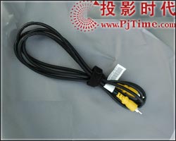 奧圖碼(OPTOMA)HD72投影機(jī)外觀和配件