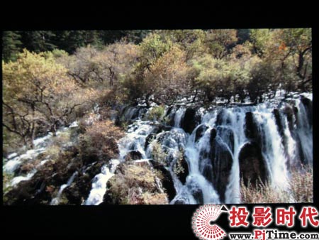 點擊放大,三星LED投影機(jī)SP-P310ME