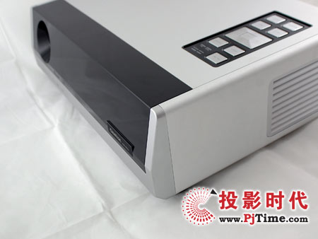 ʾ(chung)cinetron HD-900 LCOSͶӰC^ֲ(ji)
