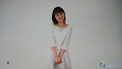 75000:1 頂級(jí)1080p愛普生TW4000首測(cè) 75000:1 頂級(jí)1080p愛普生TW4000首測(cè)