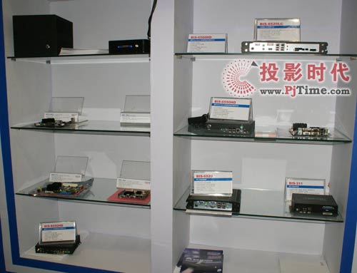 華北工控上海國(guó)際數(shù)字標(biāo)牌展展出全線產(chǎn)品