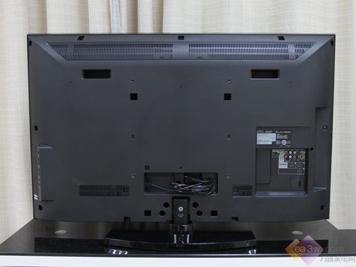 索尼KDL-46HX700背部接口及側(cè)置按鍵