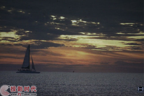 720PD(zhun)3D W600+ͶӰC(j)u(png)y_W600+