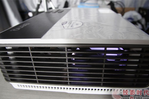 720PD(zhun)3D W600+ͶӰC(j)u(png)y_W600+ ^c(x)(ji)