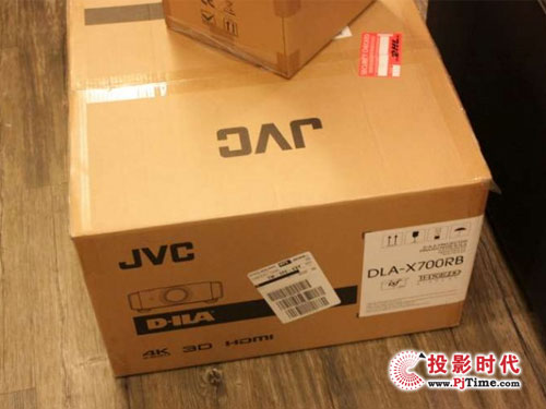 ߶˴ϙn JVC 4KͶӰC(j)^p