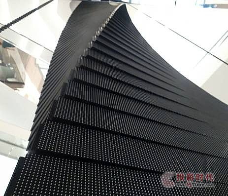 ɭ30׸LED (chung)ʽO(sh)Ӌ(j)֮(jng)