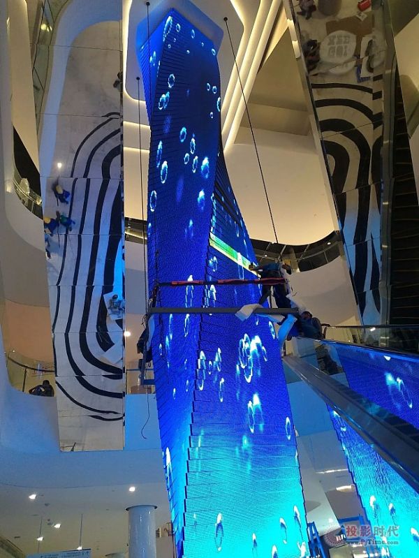 ɭ30׸LED (chung)ʽO(sh)Ӌ(j)֮(jng)