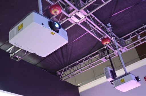 ϿƼBG(sh)ʬF(xin)Infocomm China 2018Wҫc(din)