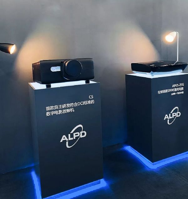 @ʾ+5G@ġ⡱μvw