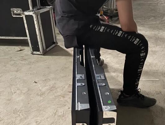 P(gun)LED@ʾʹ֪Щ
