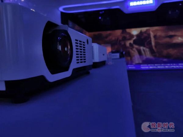 _ŲVfӰҕInfoComm China 2021ɫL(fng)