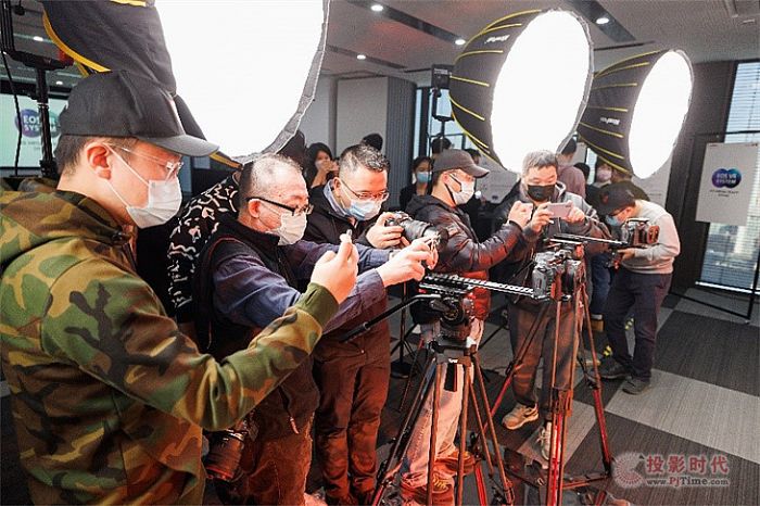 VRИI(y)ߡI(y)Ӱҕ(chung)߼VR(i)¡ƽ錣3D VRӰEOS VRϵy(tng)EOS VR System