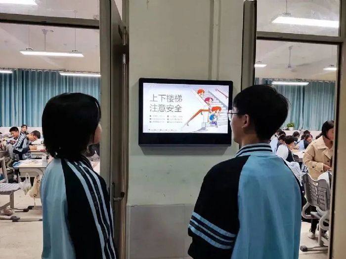 W(xu)УΡ܇@W(xu)УĔ(sh)ֻؼ
